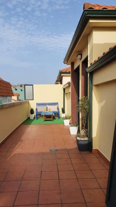 Atico A 500M Del Mar Con Plaza De Garaje Y Gran Terraza Apartman A Guarda Kültér fotó